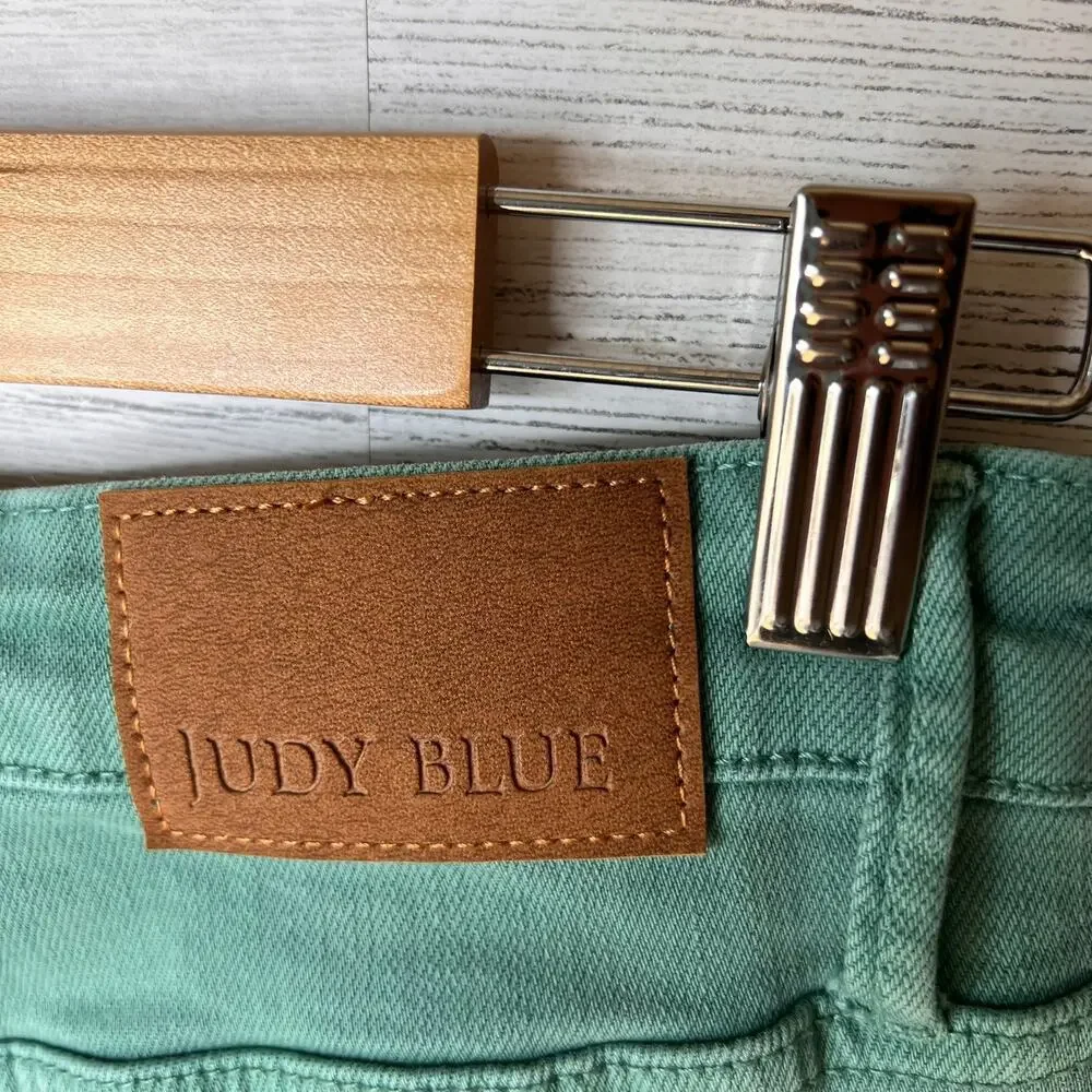 Judy Blue Jeans Womens Size 13/31 Green Garment Dyed Boot Cut Raw Hem - Picture 13 of 16